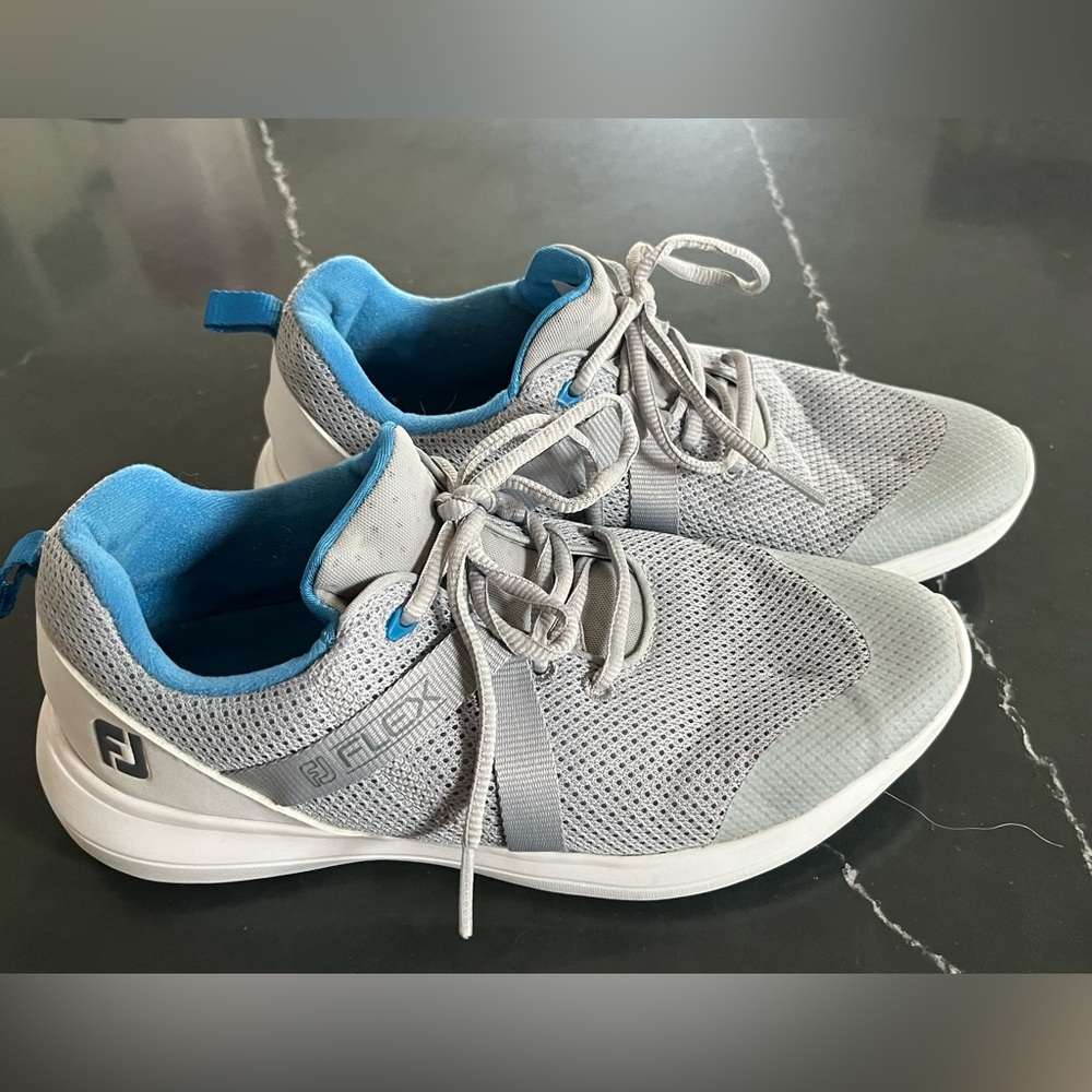 Women’s FootJoy Gray Golf Shoes  with Blue Highlights size 7 1/2